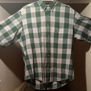 Men's green and white checkered button up long sleeve shirt